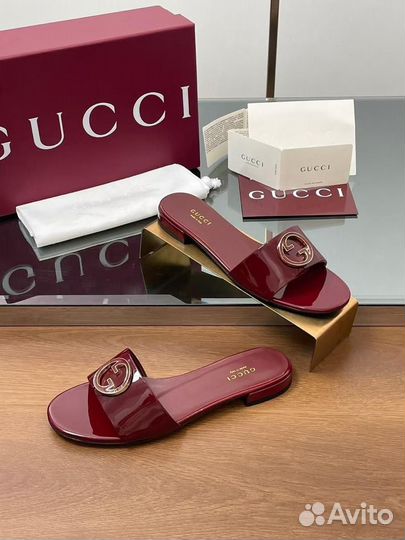 Шлепанцы Gucci 2025