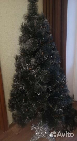 Елка искусственная 180 см с шишками