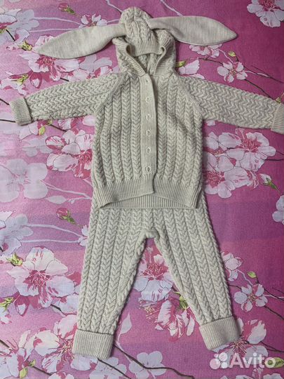 Вязанный костюм детский