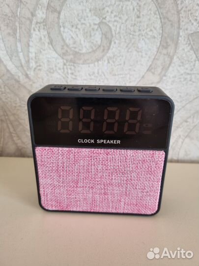 Часы с будильником портативная колонка