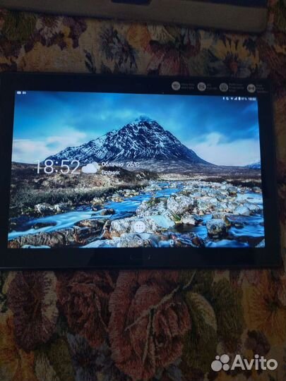 Lenovo tab4 10 plus
