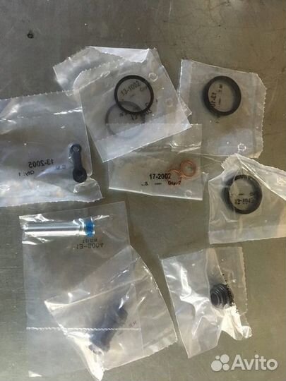 Ремкомплект переднего суппорта мотоцикла