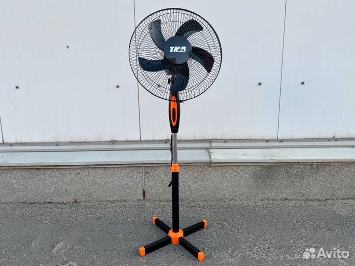 Вентилятор напольный Stand Fan