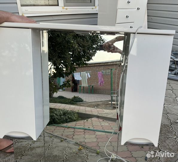 Стенка в ванную комнату