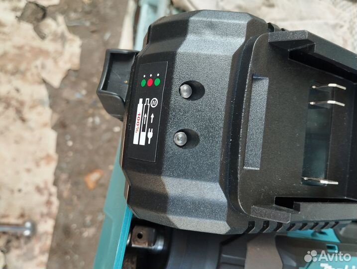 Гайковерт makita