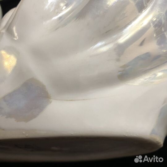 Лебедь Киевский фарфор. Трещина
