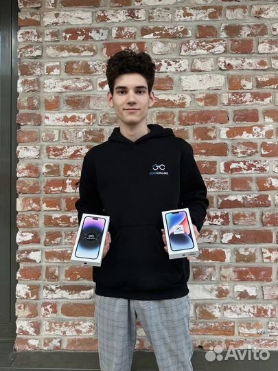iPhone 8, 128 ГБ