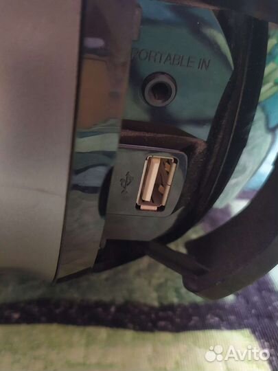 Уникальная магнитола LG PC12-UX + iPod