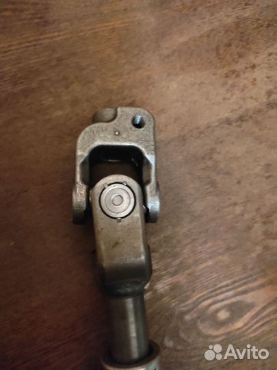 Рулевой вал toyota corolla Е150