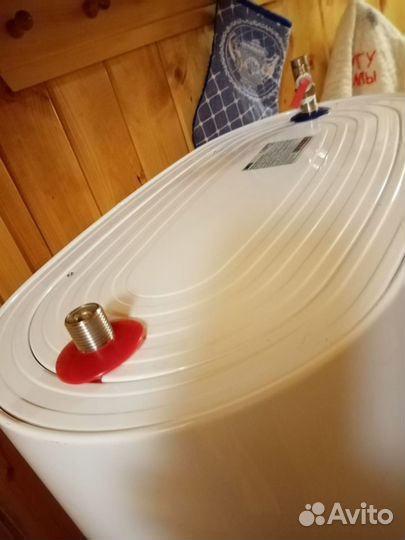 Водонагреватель накопительный 100л