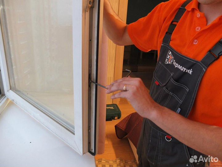 Установка отделки и подоконников