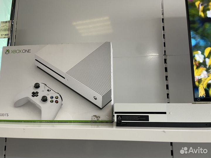 Игровая приставка Xbox one s 500gb