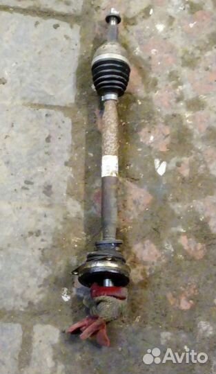 Nissan almera G15Nissan almera G15 1.6 МКПП привод