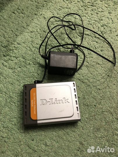 Коммутатор D-Link DES-1005D