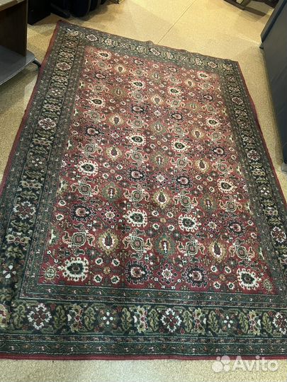 Ковер шерстяной