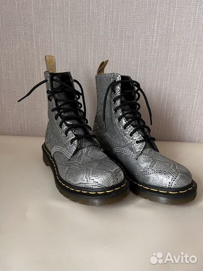 Ботинки женские мартинсы Dr. Martens 36