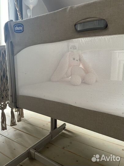 Кроватка люлька chicco next2me magic