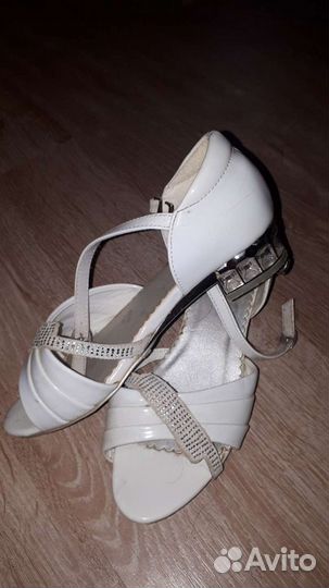 Туфли для девочки