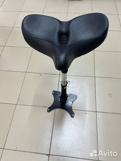 Сиденье для электросамоката