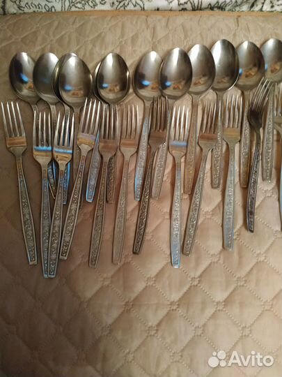 Столовые приборы