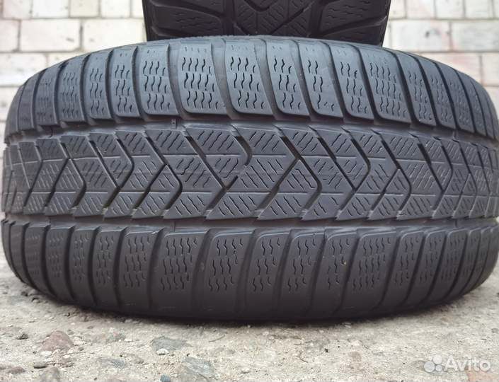 Pirelli Winter Sottozero 3 225/40 R18 92V