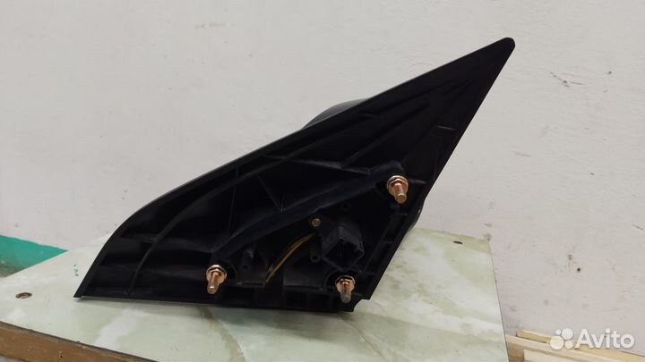 Зеркало наружное правое Kia cerato 2004-2009г