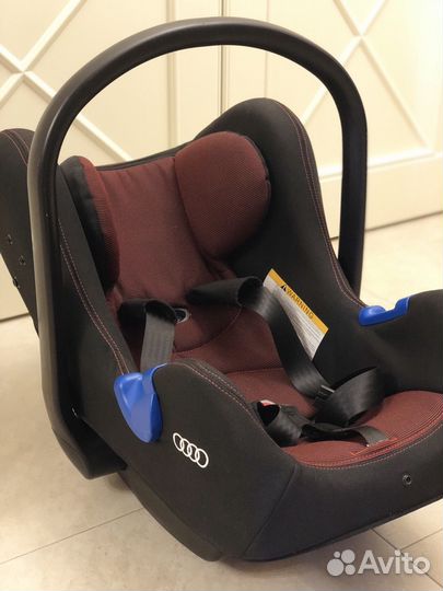 Автомобильное кресло Audi