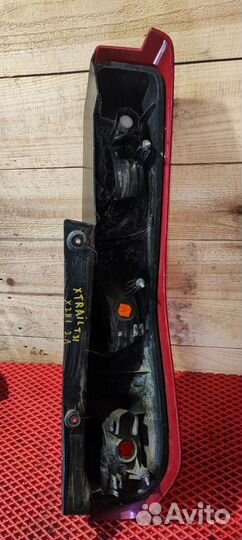 Фонарь задний левый Nissan X-Trail T31