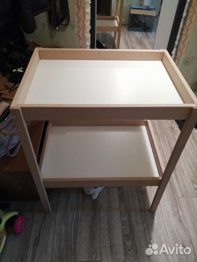 Пеленальный столик