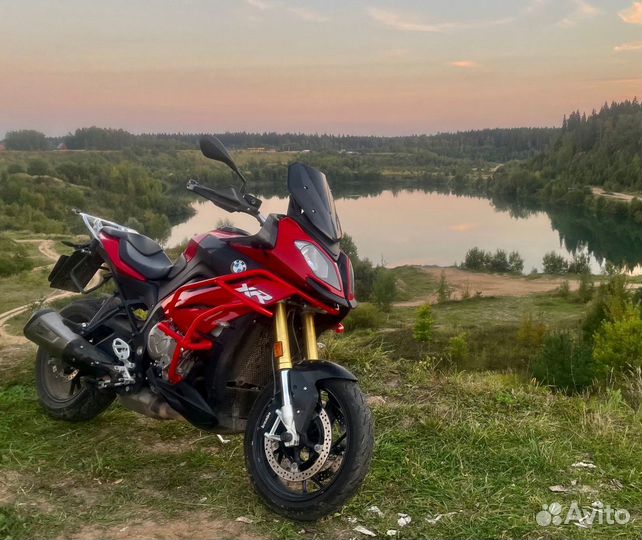 BMW S1000XR