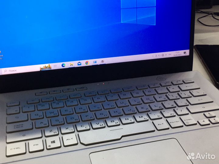 Asus rog zephyrus g14