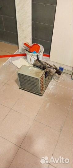 Стекло для холодильной витрины гнутое