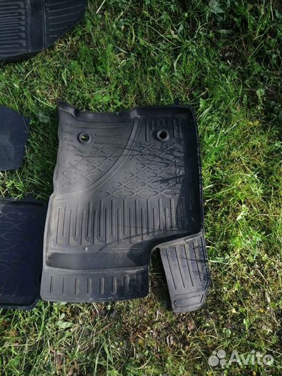 Автомобильные коврики LADA vesta