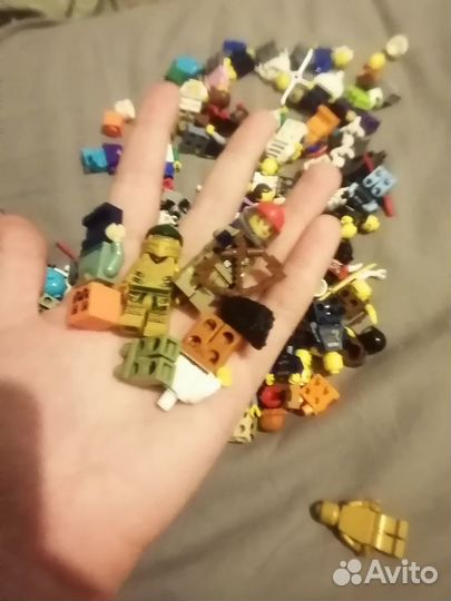 Минифигурки лего и аксессуары от них