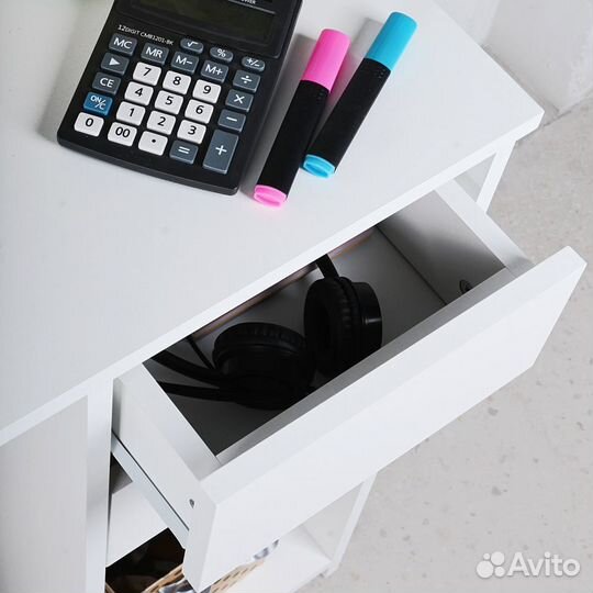 Компьютерный стол с ящиками work