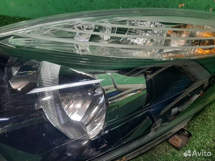 Фара левая Renault Scenic 3 (JZ) 2009