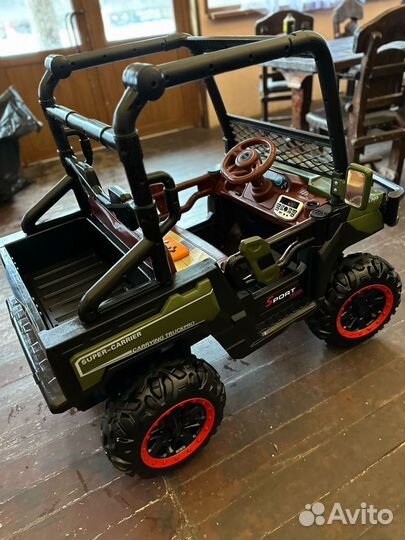 Детский электромобиль бу