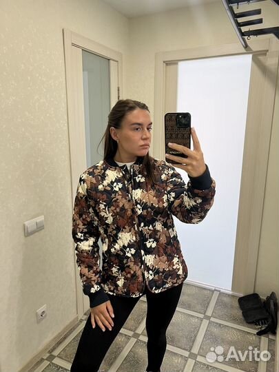 Бомбер новый