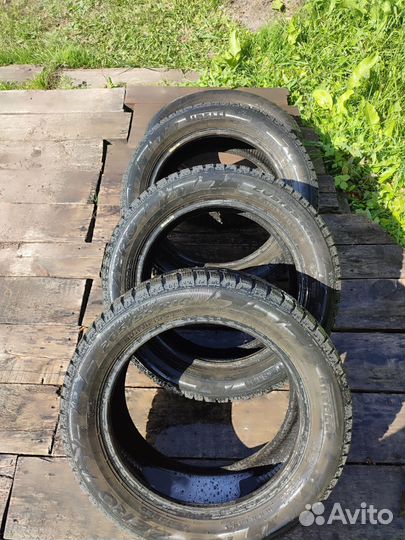 Pirelli Ice Zero 205/55 R16