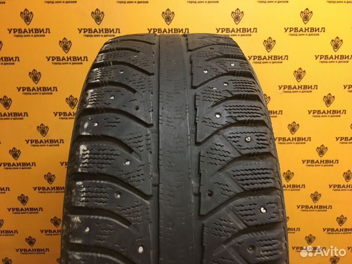 Bridgestone Ice Cruiser 7000 215/60 R16 95T