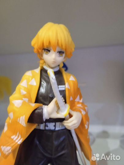 Фигурка аниме Дзеницу Клинок рассекающих демонов