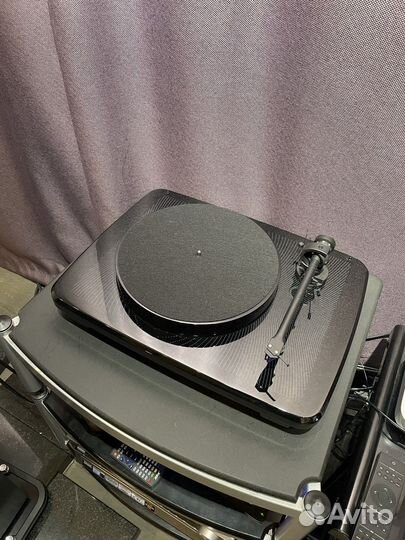 Проигрыватель винила Music Hall Ikura