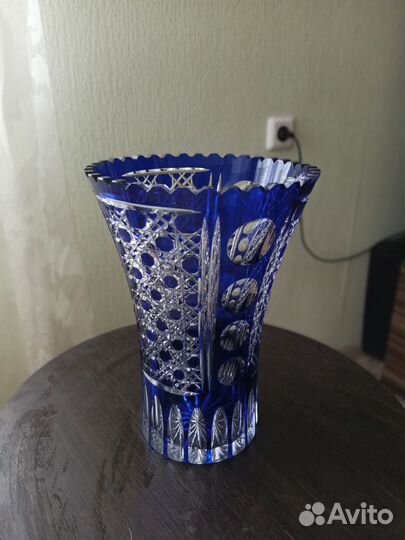 Немецкая ваза из богемского хрусталя прошлого века