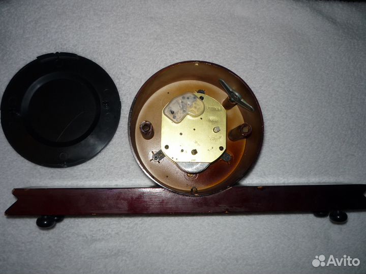 Часы настольные винтажные 
