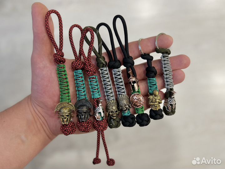 Темляк для ножа, брелок для ключей. Рыцарь