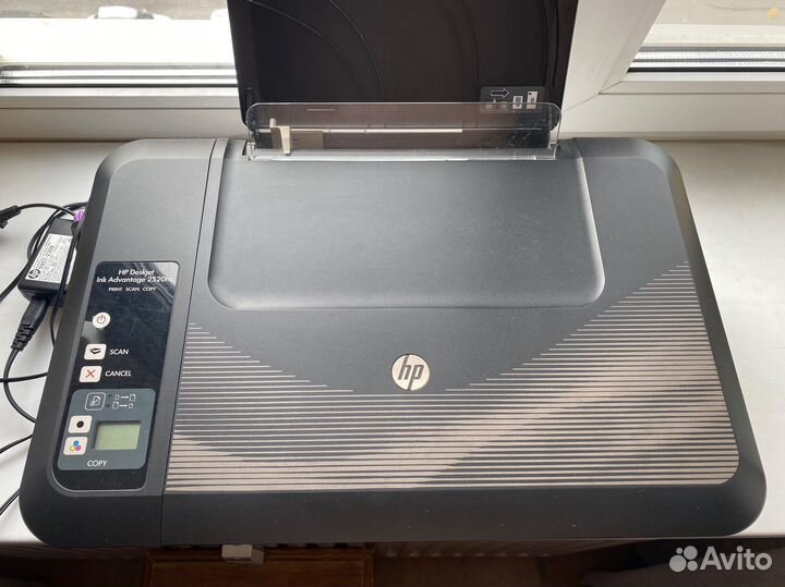 Мфу HP Deskjet Ink Advantage 2520hc