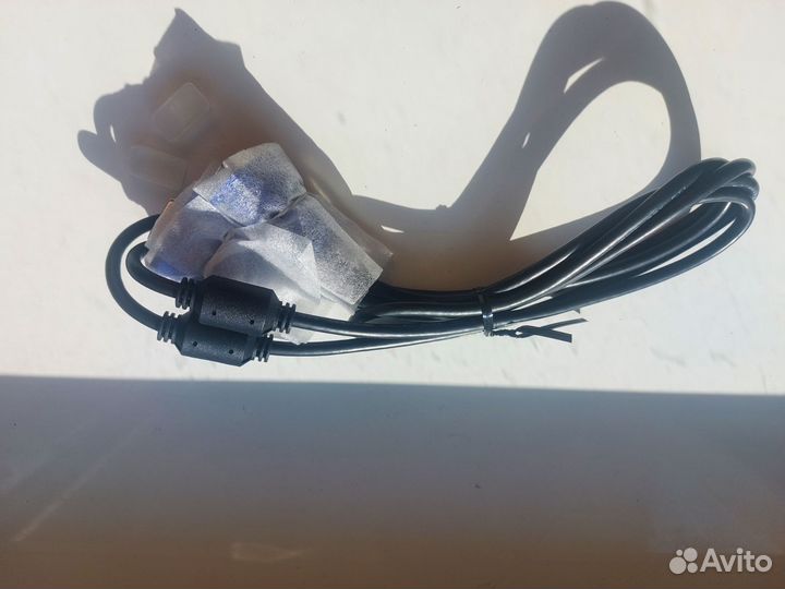 Кабель для компьютера