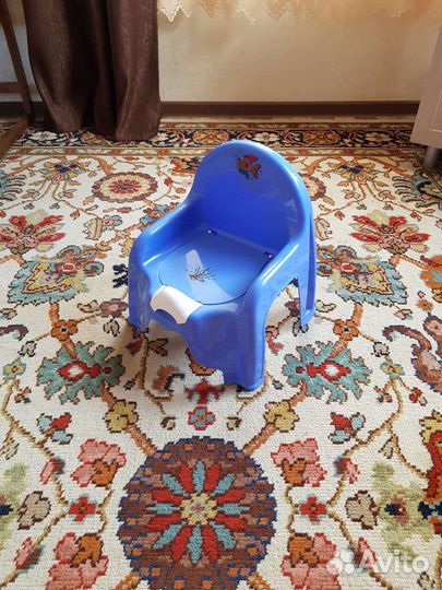 Детский разборный стульчик и горшок