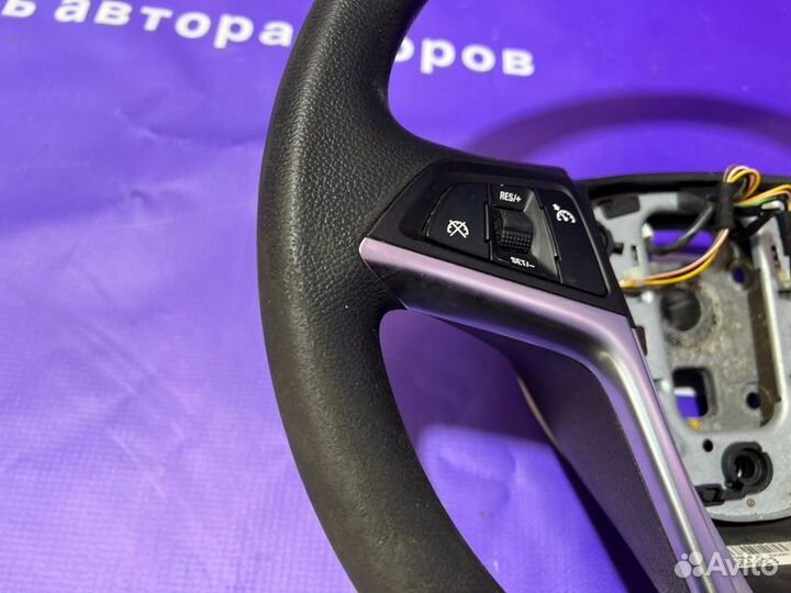 Руль Opel Astra J A16XER 2012