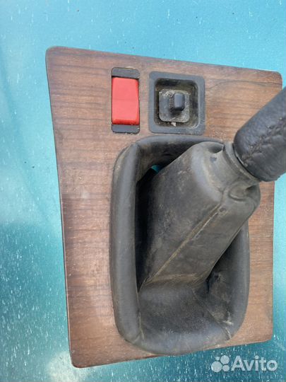 Площадка МКПП Mercedes W201, 190